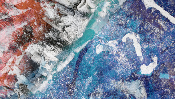 垃圾旧风化混凝土墙与开裂剥落多重白色米色紫色橙色黑色灰色品红红色祖母绿和蓝色油漆层高分辨率背景纹理库存照片图片下载