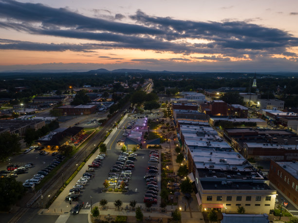 山胡桃蓝小时日落图片下载