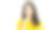戴眼镜的微笑女子双臂交叉，看着白色背景下的照相机图片下载