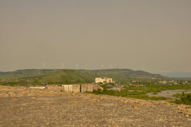 库塔伊西全景，格鲁吉亚图片下载