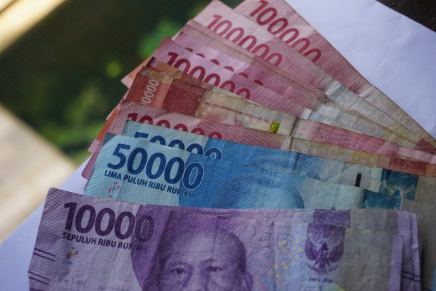 印尼盾的股票照片，印尼的官方货币。适合金钱帮助主题图片下载