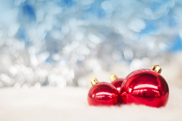 圣诞特写-图案白色背景的圣诞或新年装饰背景，空间添加文字或图片。图片下载