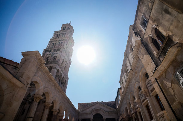 意大利米兰大教堂，数码照片图片为背景图片下载