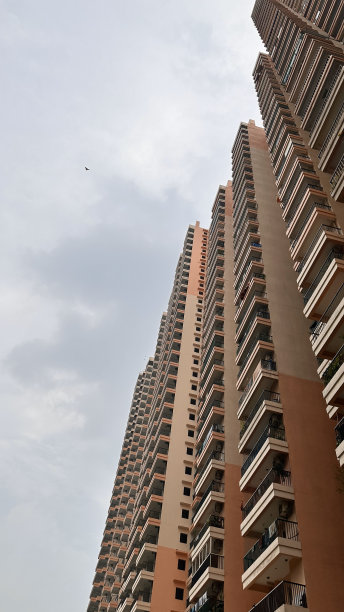 下面是大型建筑公寓的照片图片下载