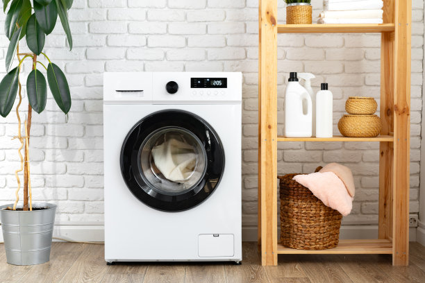 现代白色洗衣机特写照片图片下载