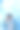 一个戴着耳机的人正在水族馆里观察海洋生物——周末活动、旅行生活、人和生物图片下载