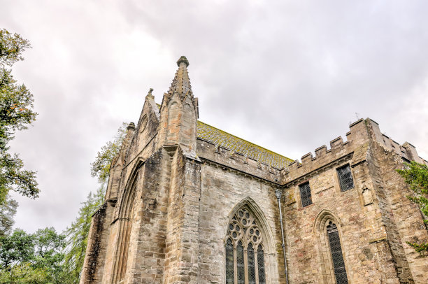 苏格兰邓克尔德历史悠久的大教堂遗址图片下载