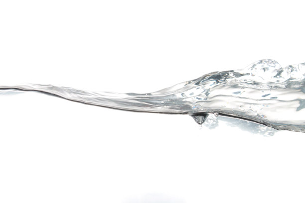 清澈的水波纹的照片显示水面和气泡里面给人一种清爽的感觉。图片下载