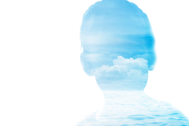 双曝光人像与湖山相结合的概念图像，表现人与自然的统一。生态，自由，环境图片下载