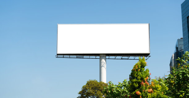 空白户外广告牌准备新广告图片下载