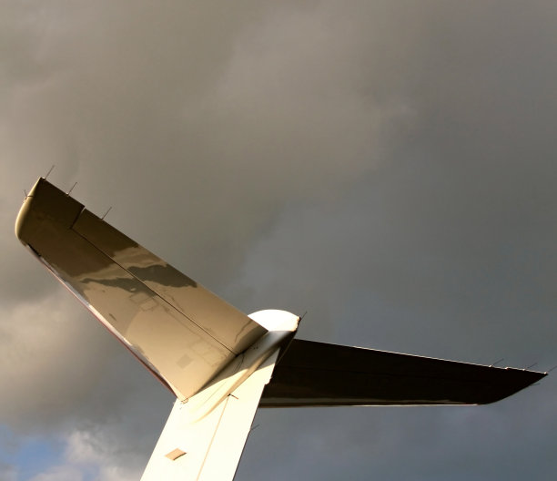 飞机与天空在背景股票图像股票照片图片下载