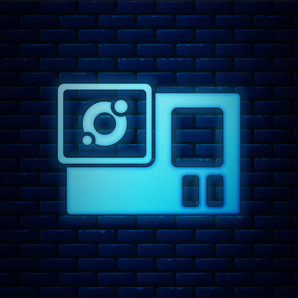 发光的霓虹灯行动极端相机图标孤立的砖墙背景。用于拍摄极限运动的摄像机设备。向量图片下载