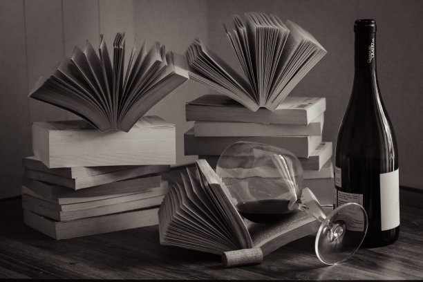 书与酒图片下载