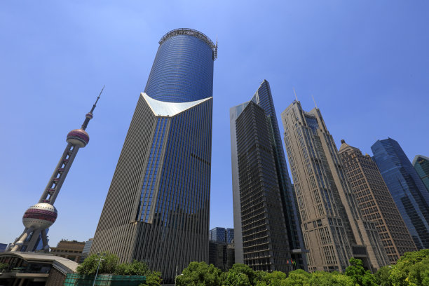 中国上海浦东陆家嘴的建筑风景图片下载