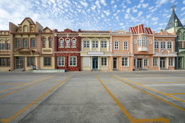 公园里的童话小镇和广场图片下载