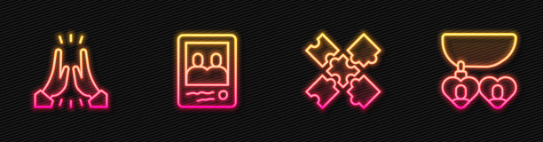 套装线拼图片玩具，非正式问候，家庭照片和项链心形。发光的霓虹灯图标。向量图片下载