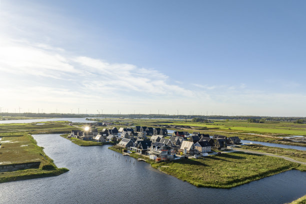 从上面看坎彭附近的里夫村建筑工地图片下载