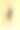 全尺寸照片拍摄美丽的唱歌女孩在眼镜和耳机摆姿势在沙地背景。图片下载