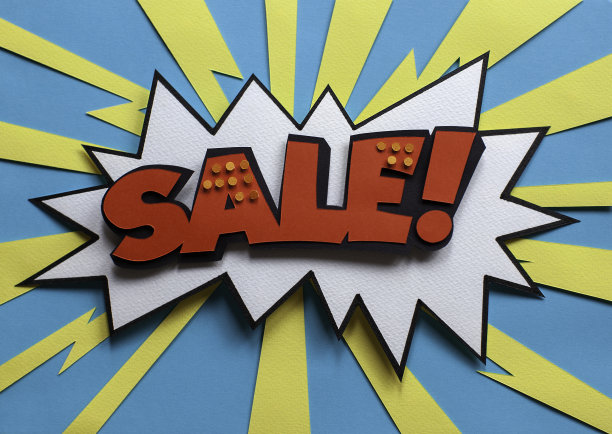 手工剪纸流行艺术漫画背景与语音泡沫。卡通平面风格。图片下载