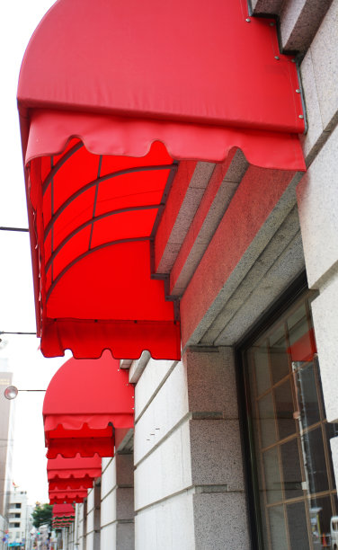 红色帐篷顶图片下载