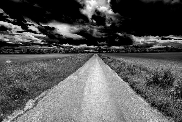 英国英格兰中部沃里克郡乡村公路图片图片下载