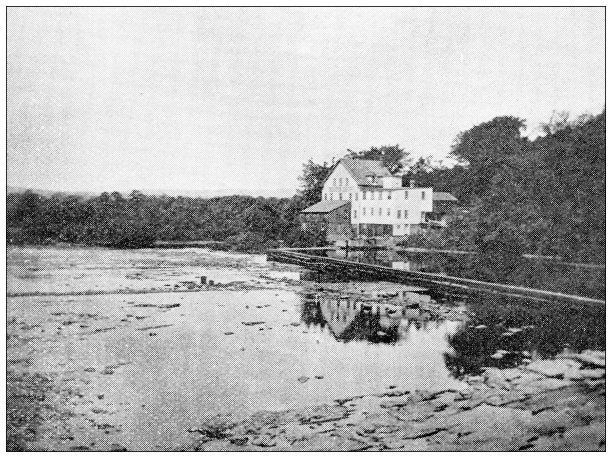 汉普顿县，马萨诸塞州的古董图像:奇科皮水景图片下载