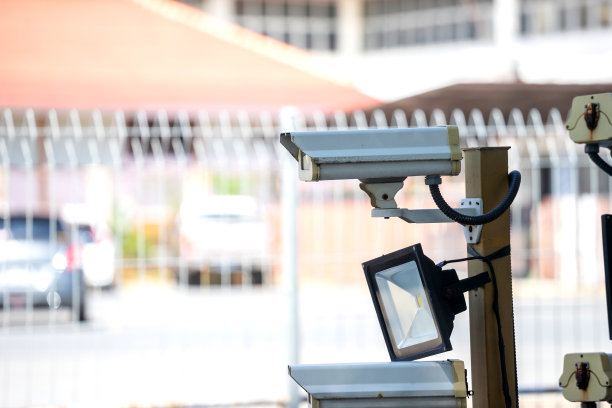 监控(闭路电视)的库存照片通常具有与监视、安全或监控系统有关的图像或插图。这种类型的图像可能包括图片下载