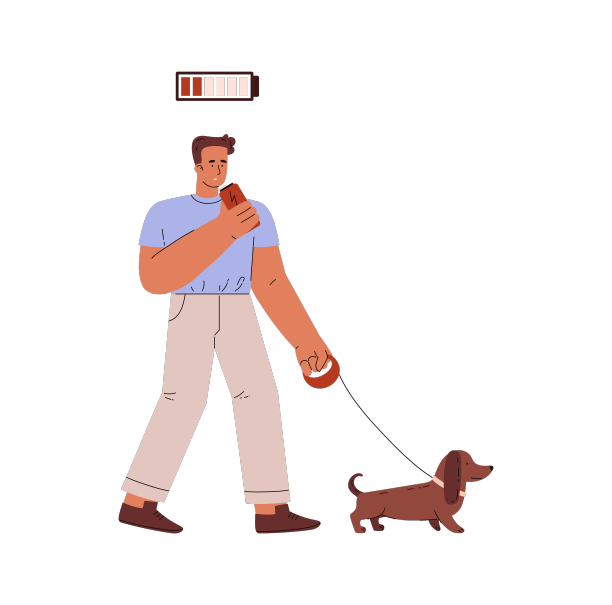 带着一罐能量饮料走在路上的疲惫男人图片下载