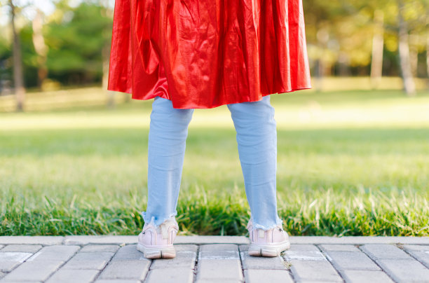 Superchild后视图图片下载