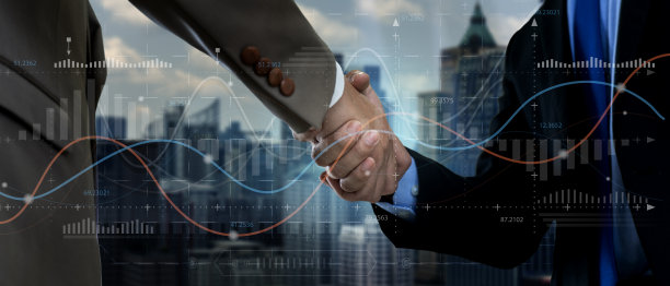 现代办公室里用握手达成的公司交易图片下载