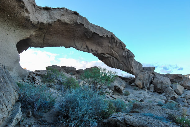 悬崖的母亲在日落在爱尔兰，数码照片图片作为背景图片下载