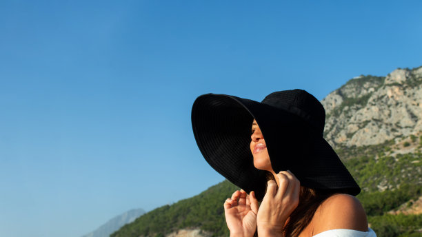 一个女人的肖像图片下载