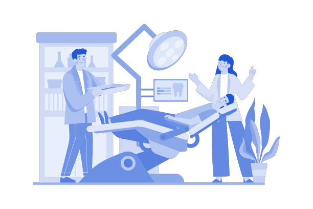 男牙医及护士检查病人的牙齿图片下载