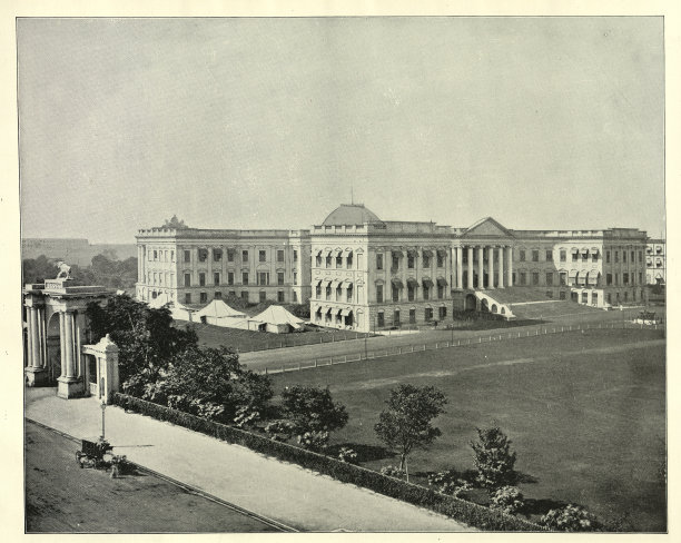 19世纪90年代，维多利亚时代，印度加尔各答，政府大楼的复古照片图片下载
