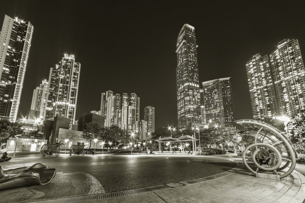 香港市中心的公园和摩天大楼图片下载