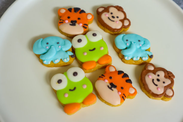 动物形象饼干图片下载