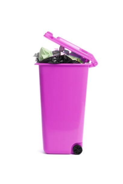 白色背景的垃圾桶。废物回收图片下载