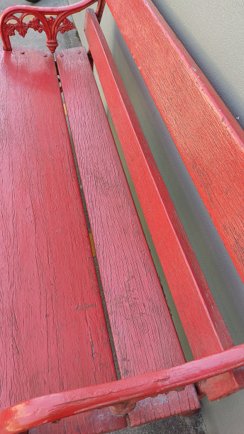 板凳上图片下载