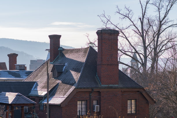 冬季天气家屋顶复制空间背景图片下载