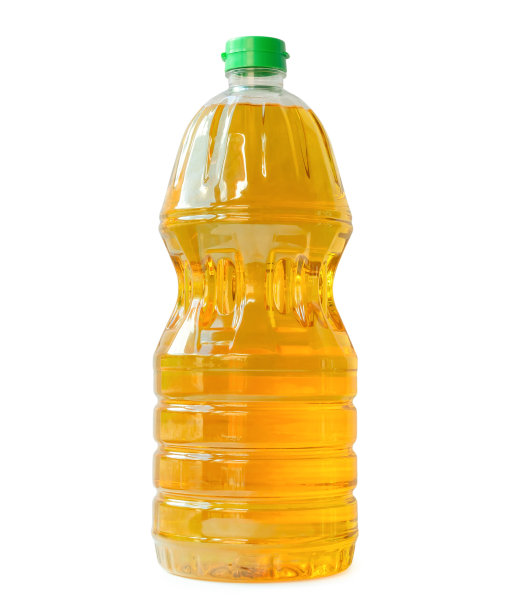 黄色烹调植物油，装在中塑料瓶中，隔离在白色背景上，带有剪切路径图片下载