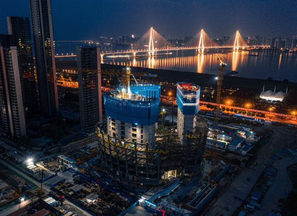 中国武汉繁华都市鸟瞰图。图片下载