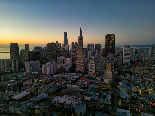 日出旧金山天际线图片下载