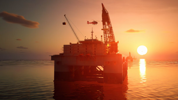 海洋工业油气生产石油管道。海上石油平台近距离工作的航拍照片，日落，日出图片下载