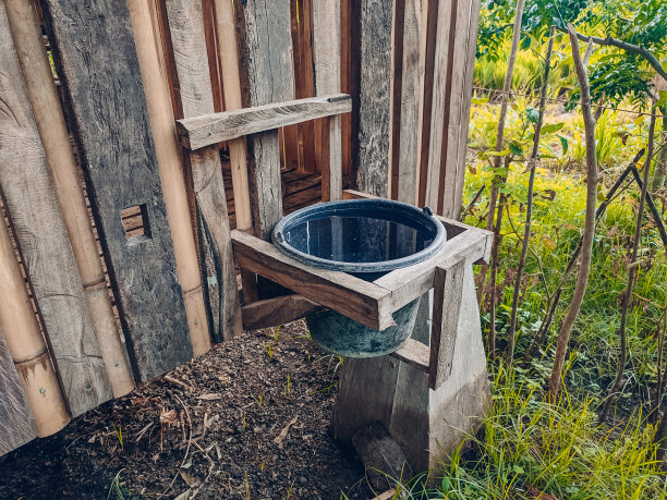 牲畜饮水处图片下载
