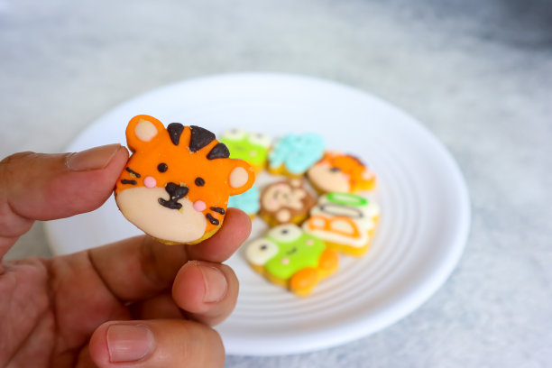 动物形象饼干图片下载