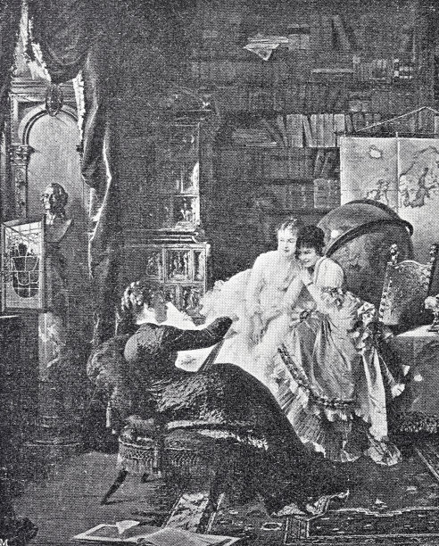 三个女人在图书馆里，看书，听，聊天，闲聊图片下载