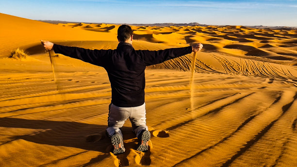 时光流逝图片下载