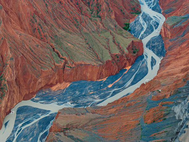 安吉海大峡谷航拍图图片下载