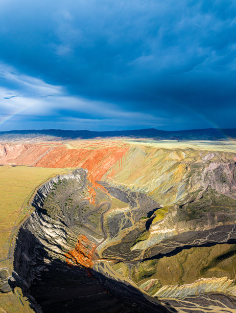 安吉海大峡谷航拍图图片下载