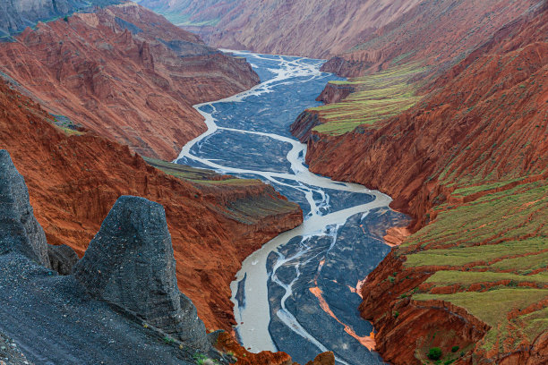 安吉海大峡谷航拍图图片下载